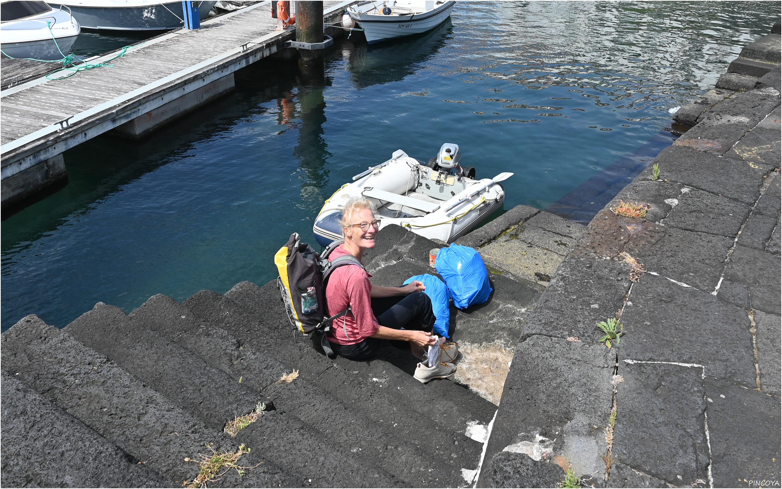 „Kein Dinghy Dock, aber so geht es.“