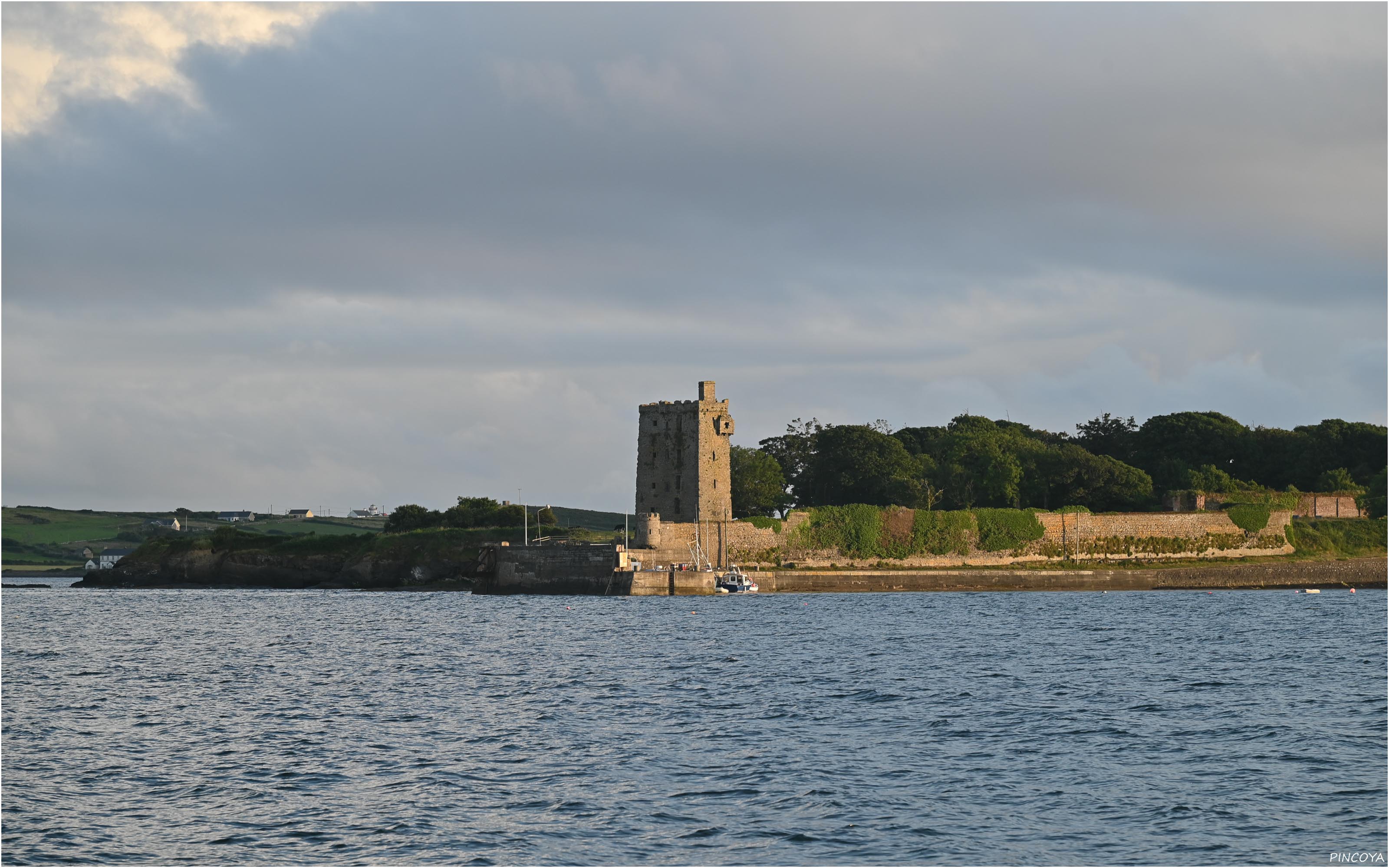 „Reste des Forts und der Pier von Carrigaholt“