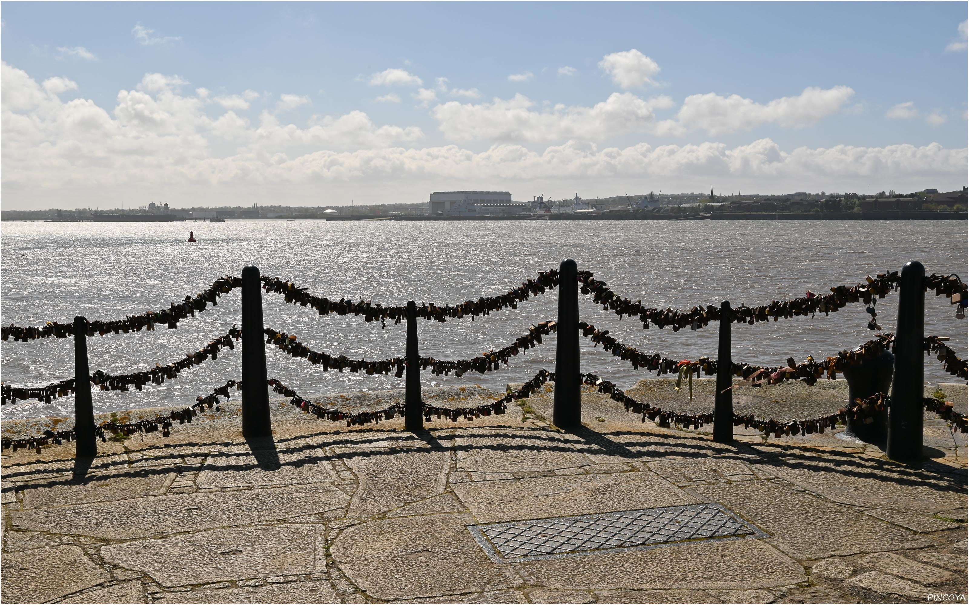 „Am River Mersey schwören sich wirklich viele die ewige Liebe.“