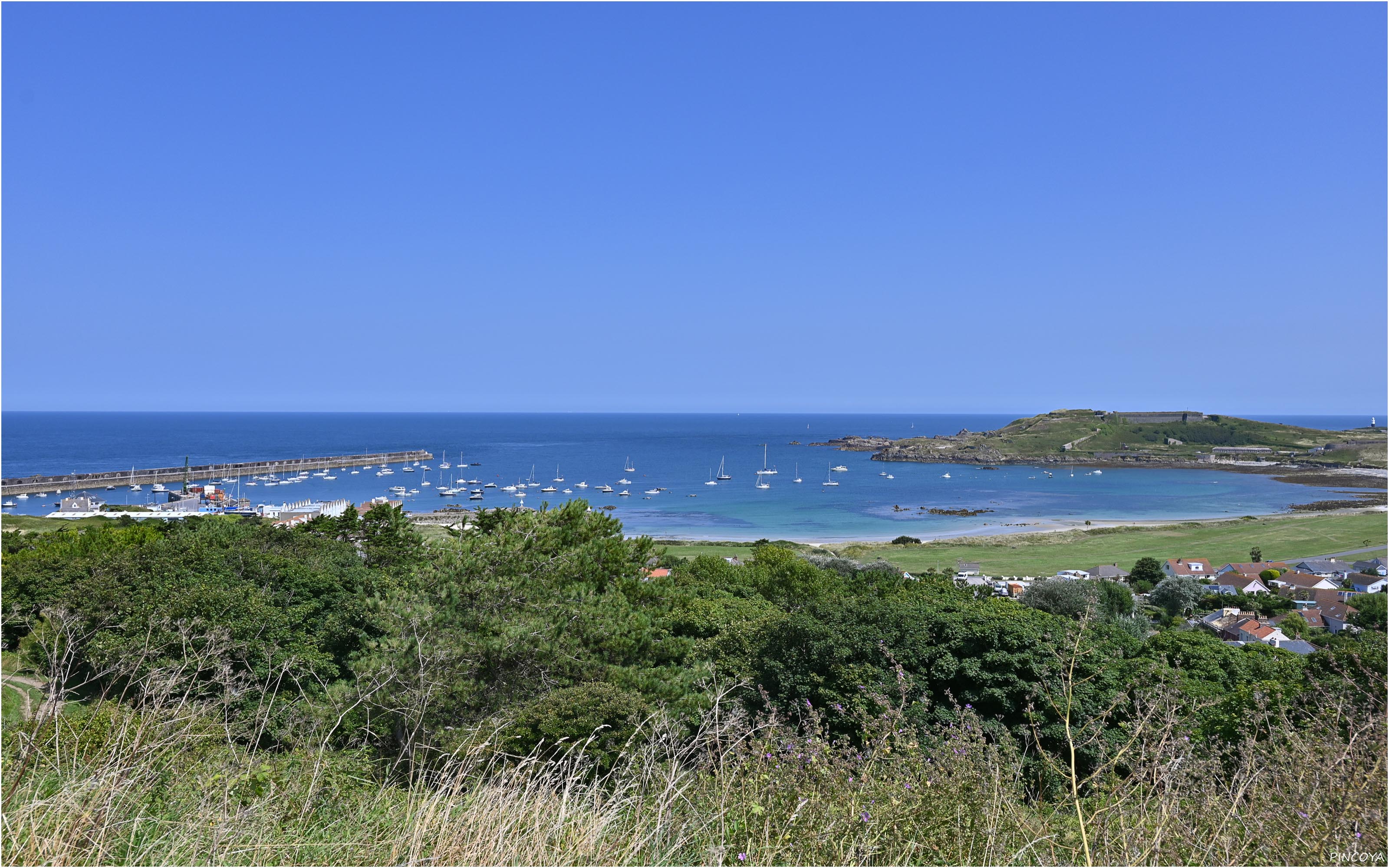 „Der Hafenbereich vor Braye“