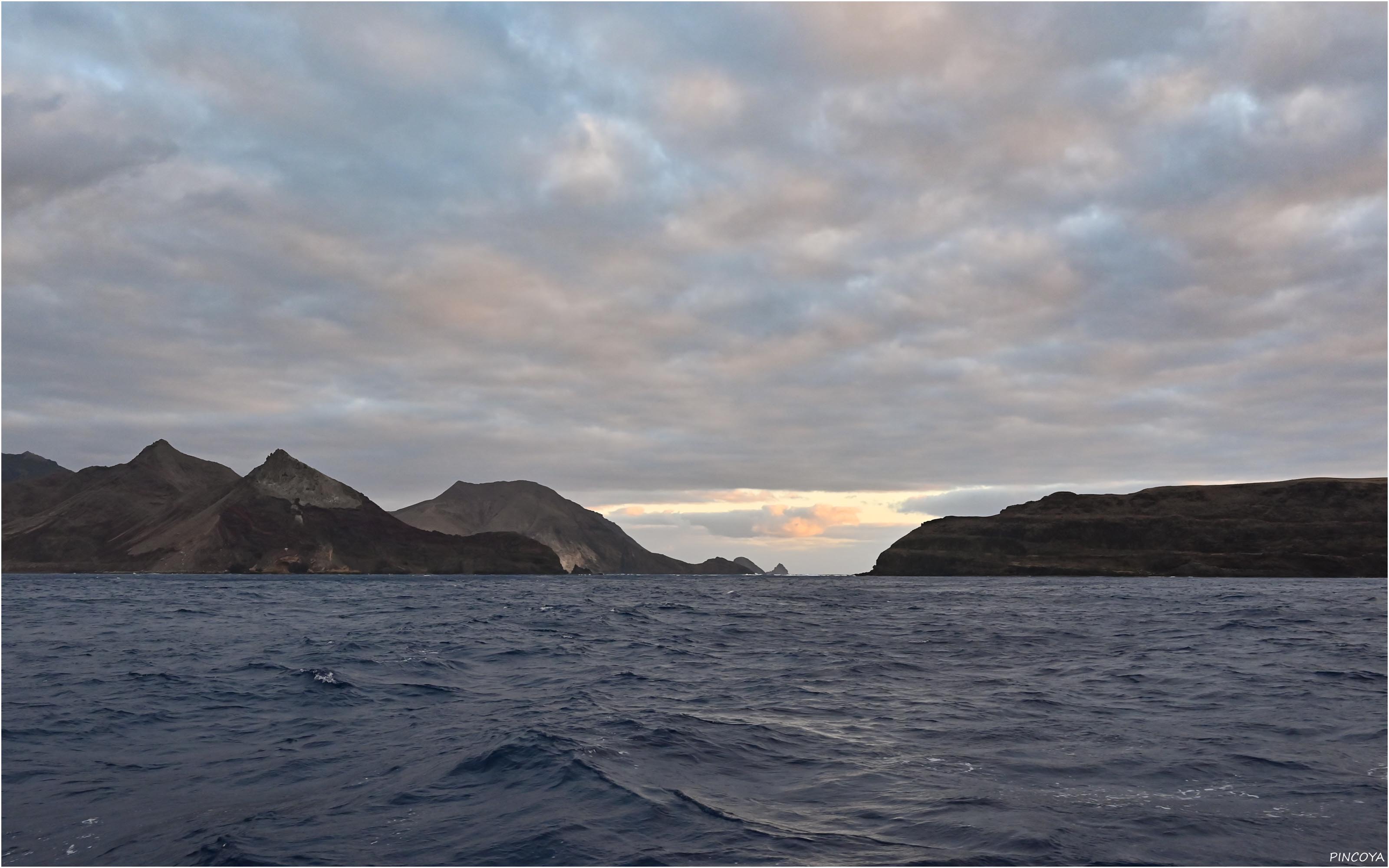 „Die Durchfahrt zwischen Porto Santo und der Ilhéu de Cima.“